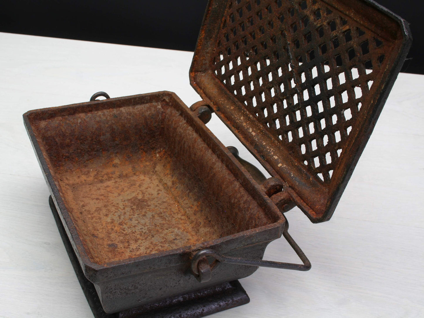 French Antique-Foot Warmer-Antique Cast Iron-Fireplace Decor-Antique-Unique Planter-Unique Gift Ideas-Front Porch Decor-Vintage Cast Iron