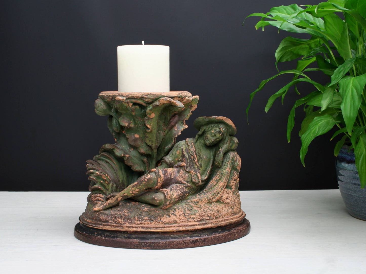 Terracotta-Plant Holder