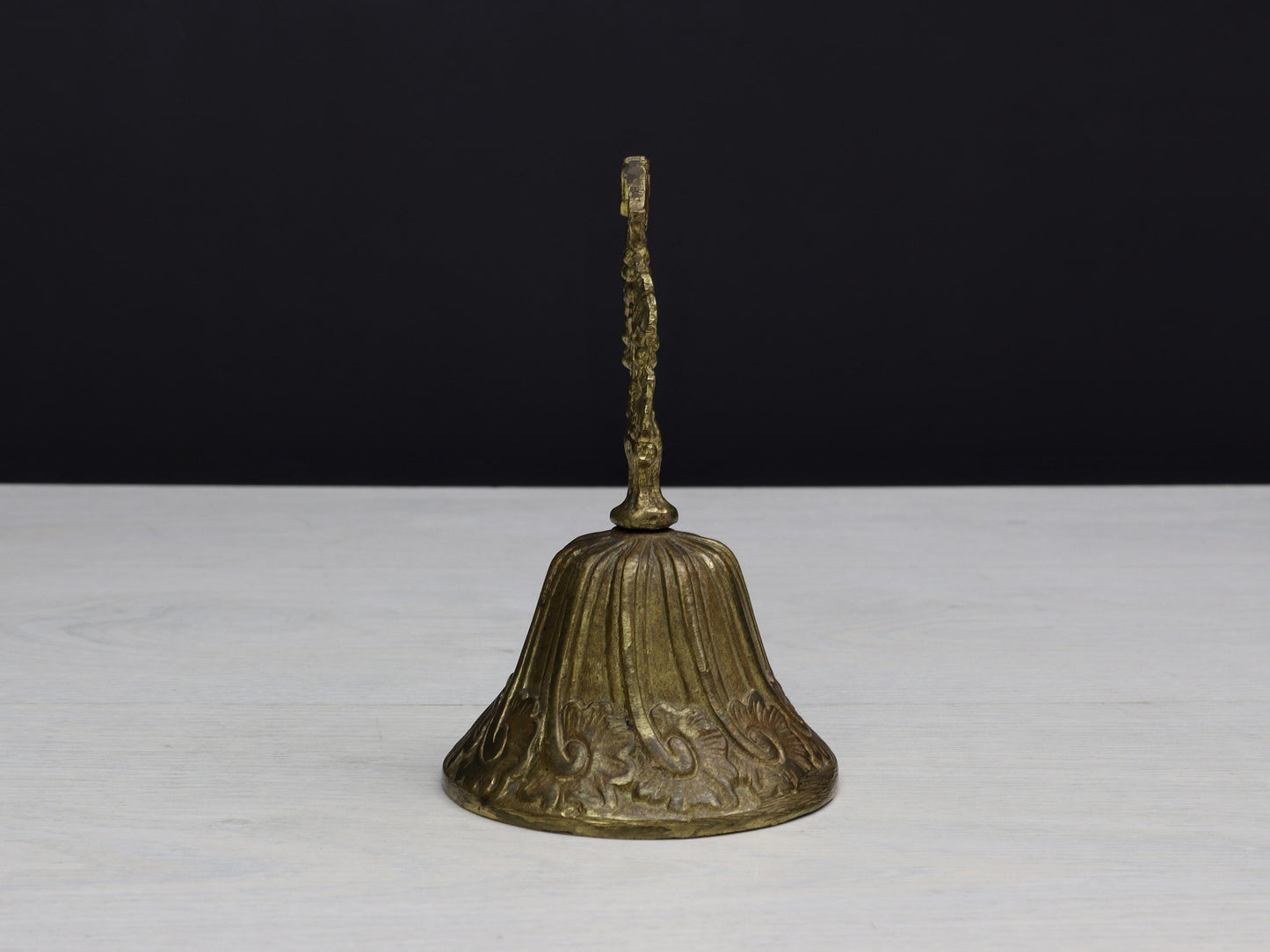 Bronze Hand Bell-Dinner Bell | Table Bell-Desk Ornament | Vintage Home Decor