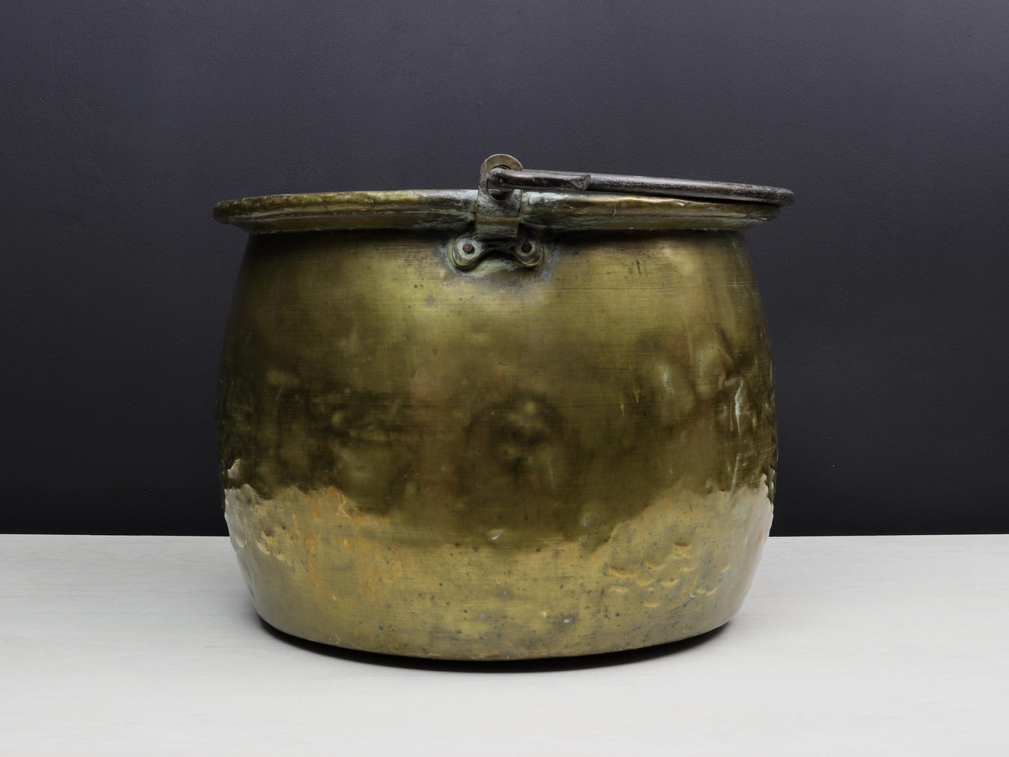 Brass Cauldron-Firewood Holder |Antique Kettle- Log Holder | Brass Kettle-Fireplace Decor | Firewood Holder-Vintage Home Decor
