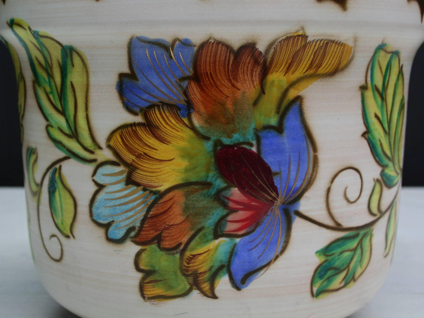 Stunning Indoor Plant Pot | Flower Pot - Plant Holder