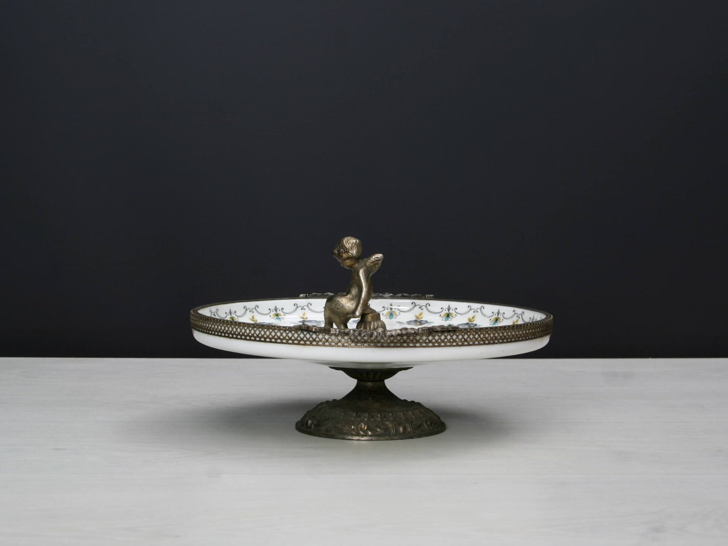 Pedestal Dish -Serving Plate | Trinket Dish or Catch All for Kitchen Decor