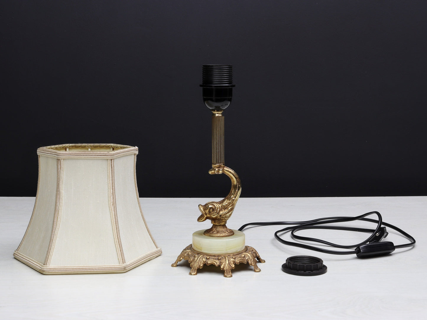Unique Table Lamp | Accent Lamp / Bedside Lamp | Vintage Home Decor