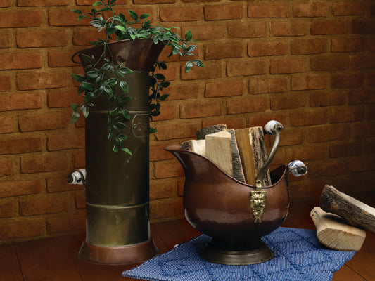 Add a touch of charm to your modern or vintage home decor with this lovely pair of vintage copper kettles, discovered in Belgium.