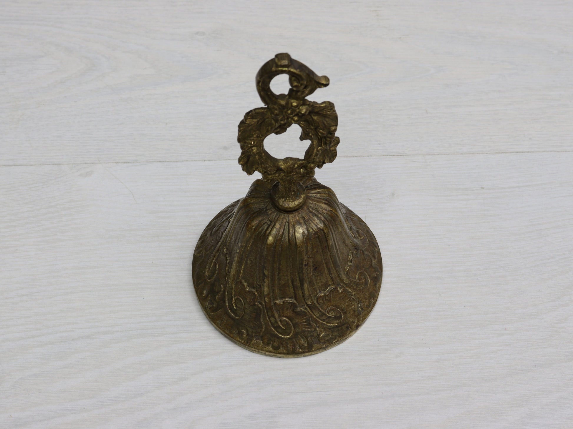 Bronze Hand Bell-Dinner Bell | Table Bell-Desk Ornament | Vintage Home Decor