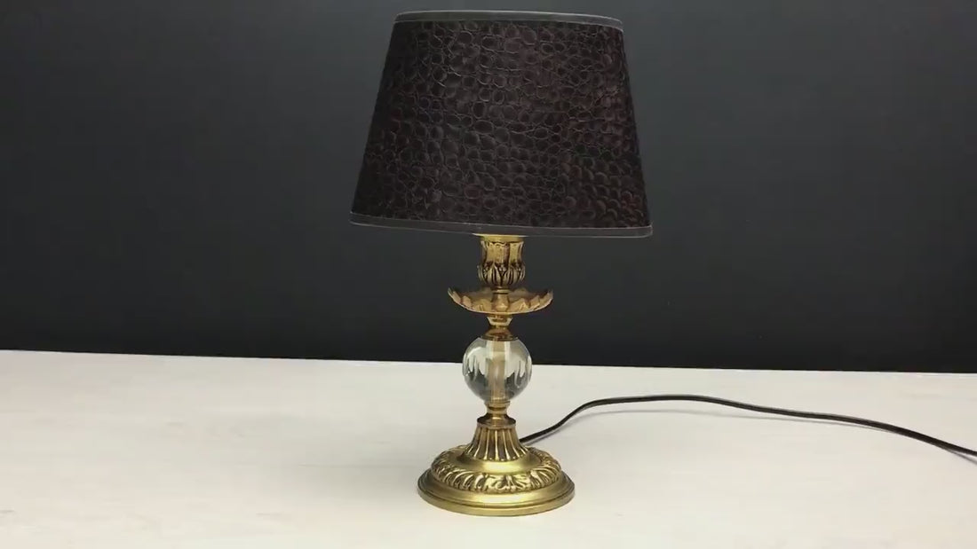 Mid Century Vintage Lamp | Bedside Lamp / Accent Lamp | Vintage Home Decor