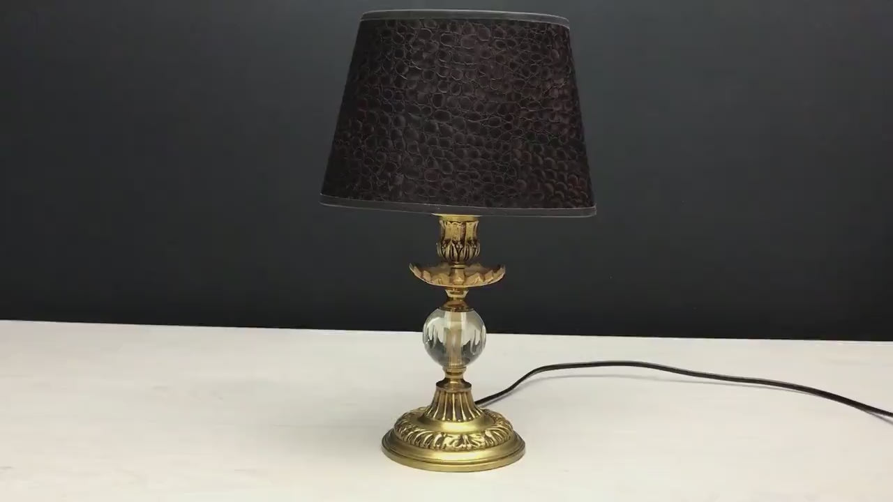 Mid Century Vintage Lamp | Bedside Lamp / Accent Lamp | Vintage Home Decor