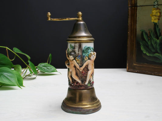 Vintage Italian decor - Capodimonte Musical Pepper Grinder 