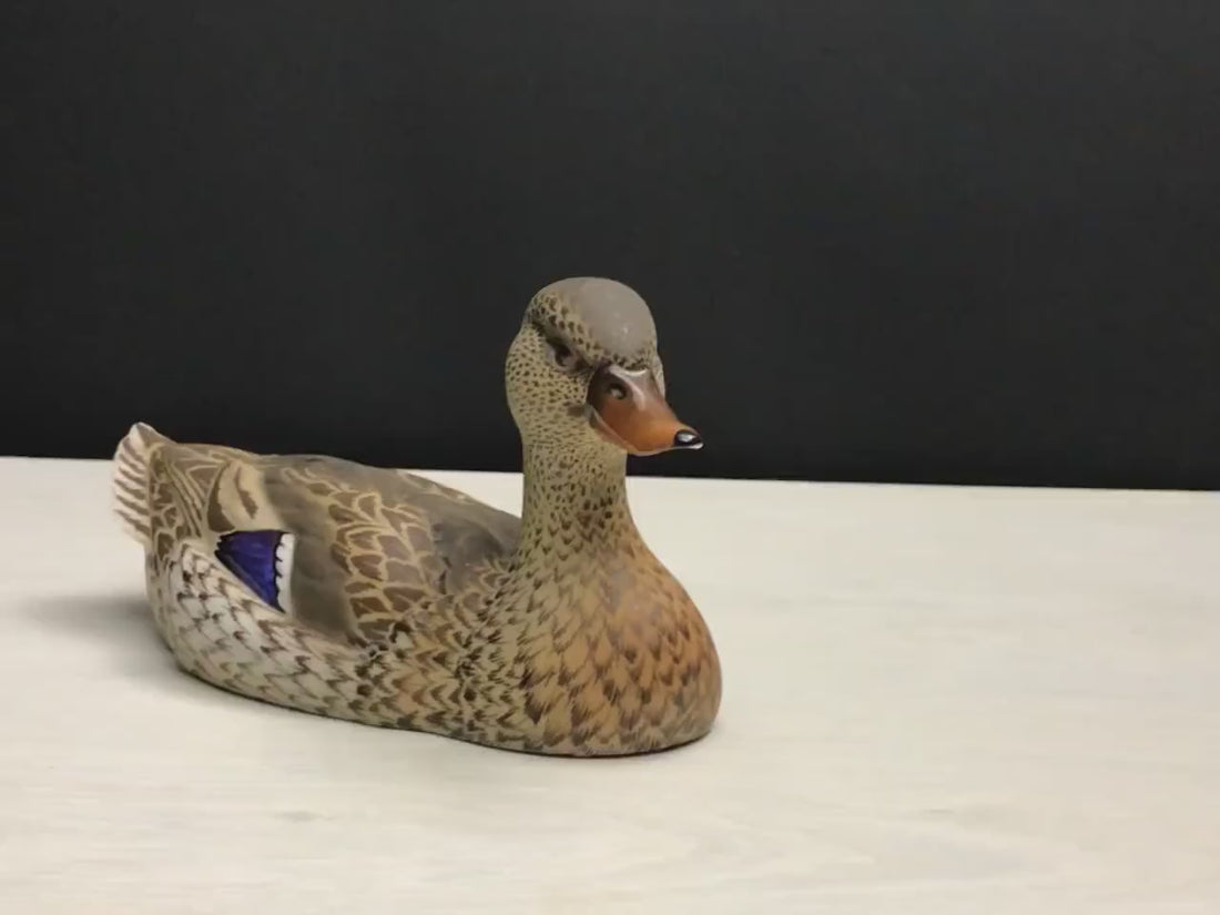 Stunning Lifelike Mallard Bird Sculpture | Vintage Decorative Bird Figurines | Shelf Decor, Console Table Decor & Unique Gifts