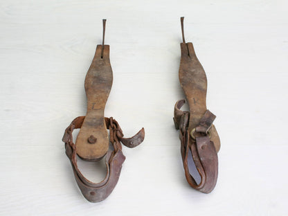 Antique Ice Skates