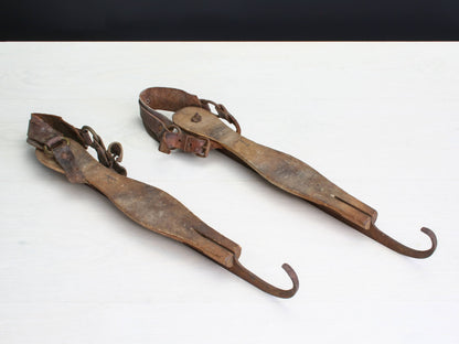 Antique Ice Skates