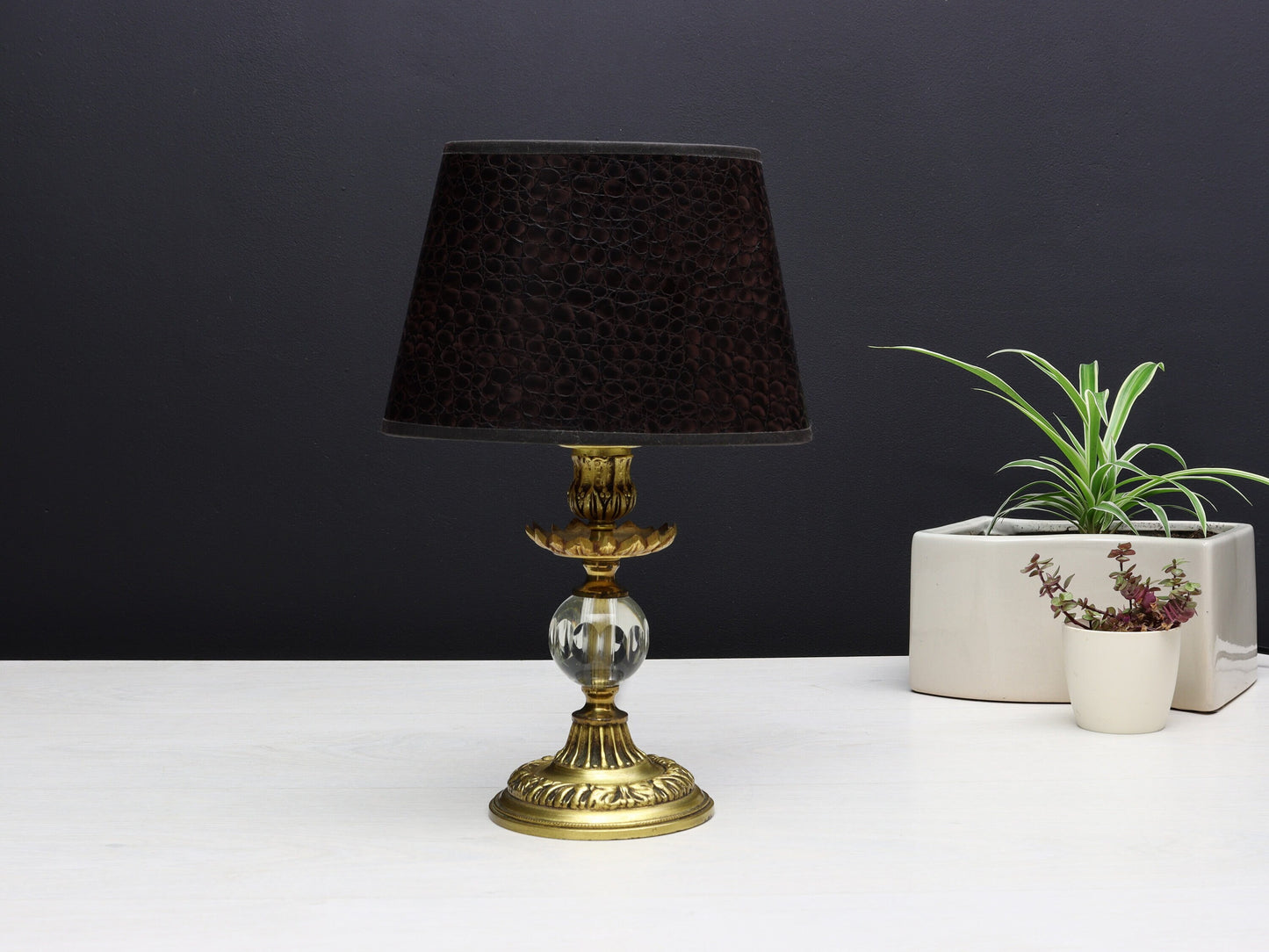 Mid Century Vintage Lamp | Bedside Lamp / Accent Lamp | Vintage Home Decor